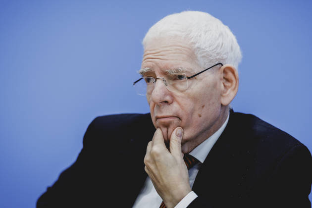 Josef Schuster, Praesident des Zentralrates der Juden in Deutschland, aufgenommen im Rahmen der Pressekonferenz zum Thema Entschieden gegen Antisemitismus: Gutachten zum Gesetzentwurf zur Strafbarkeit der Leugnung des Existenzrechts Israels in Berlin, 05.10.2026. Berlin Deutschland Copyright: xFlorianxGaertnerx
