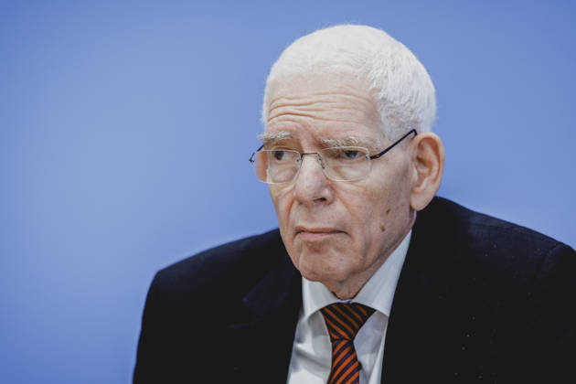 Josef Schuster, Praesident des Zentralrates der Juden in Deutschland, aufgenommen im Rahmen der Pressekonferenz zum Thema Entschieden gegen Antisemitismus: Gutachten zum Gesetzentwurf zur Strafbarkeit der Leugnung des Existenzrechts Israels in Berlin, 05.10.2026. Berlin Deutschland Copyright: xFlorianxGaertnerx