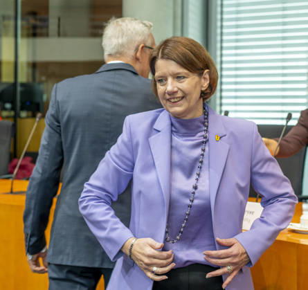 Martina Rosenberg - Anhörung der Nachrichtendienste EUR, Deutschland, Berlin, 05.10.2026: Martina Rosenberg, Präsidentin des Bundesamtes für den Militärischen Abschirmdienst. Anhörung der Präsidenten der Nachrichtendienste des Bundes. Das Parlamentarische Kontrollgremium kontrolliert die nachrichtendienstliche Tätigkeit des Bundes.