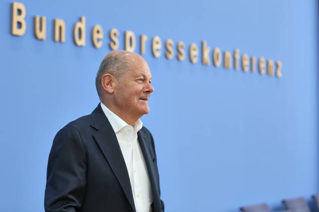 Berlin, Deutschland, 05.10.2026: Bundespressekonferenz: Vorstellung Entwicklungspolitische Nord-Süd-Kommission (ENSK): Pressekonferenz zu Zusammensetzung und prioritären Themen der Entwicklungspolitischen Nord-Süd-Kommission: Olaf Scholz (SPD) Copyright: xdtsxNachrichtenagenturx dts_137158