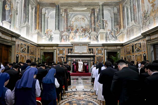 ITALY - PRIVATE AUDIENCE - VATICAN-2026 10 5 Italy, Rome, Vatican, 2026 10 5 Pope Leo XIV receives Priests and Religious Sisters from Korea Residing in Rome in a private audience in The Vatican . EDITORIAL USE ONLY - NO BOOKS Copyright: xVATICANxMEDIA xCatholicxPressxPhotox