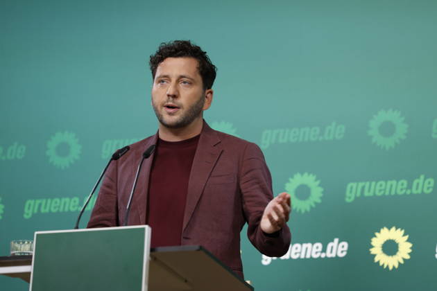 Felix Banaszak Co-Vorsitzender Bündnis 90 Die Grünen; Pressekonferenz 05.10.2026, am 05.10.2026 in Berlin, (Parteizentrale Bündnis 90 Die Grünen), Deutschland