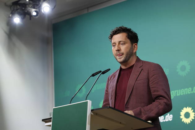 Felix Banaszak Co-Vorsitzender Bündnis 90 Die Grünen; Pressekonferenz 05.10.2026, am 05.10.2026 in Berlin, (Parteizentrale Bündnis 90 Die Grünen), Deutschland