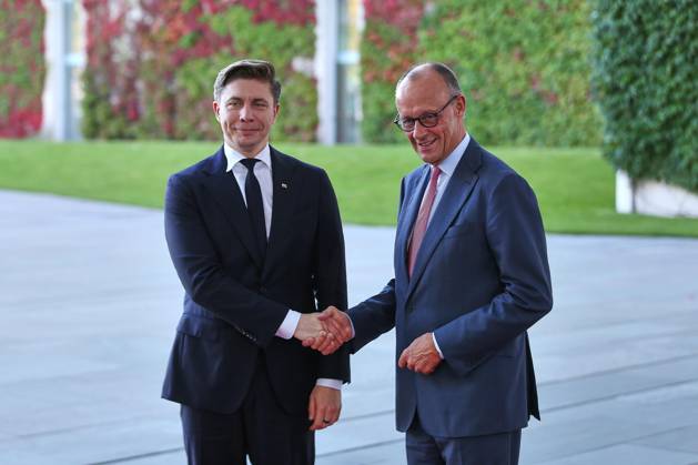 Berlin, Deutschland, 05.10.2026: Bundeskanzleramt: Empfang der Staats- und Regierungschefs der drei baltischen Länder Lettland, Estland und Litauen: Bundeskanzler Friedrich Merz (CDU) Mindaugas Sinkevicius Copyright: xdtsxNachrichtenagenturx dts_137162