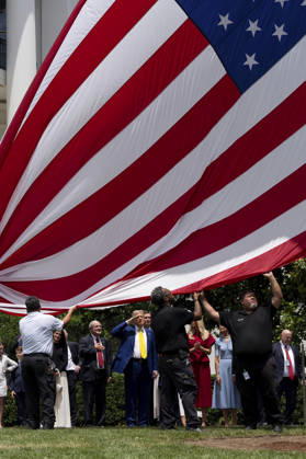 October 5, 2026, Washington, Dc, United States of America: U.S. President Donald Trump salutes as an American flag is raised on a newly installed flagpole on the South Lawn of the White House, June 18, 2025 in Washington, D.C. The flag was raised on one of two new flagpoles Trump had installed on the North and South Lawns of the White House, which he said he paid for personally. Washington United States of America - ZUMAp138 20261005_zaa_p138_065 Copyright: xAndreaxHanks WhitexHousex