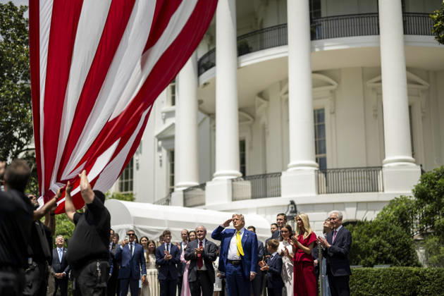 October 5, 2026, Washington, Dc, United States of America: U.S. President Donald Trump salutes as an American flag is raised on a newly installed flagpole on the South Lawn of the White House, June 18, 2025 in Washington, D.C. The flag was raised on one of two new flagpoles Trump had installed on the North and South Lawns of the White House, which he said he paid for personally. Washington United States of America - ZUMAp138 20261005_zaa_p138_073 Copyright: xDanielxTorok WhitexHousex