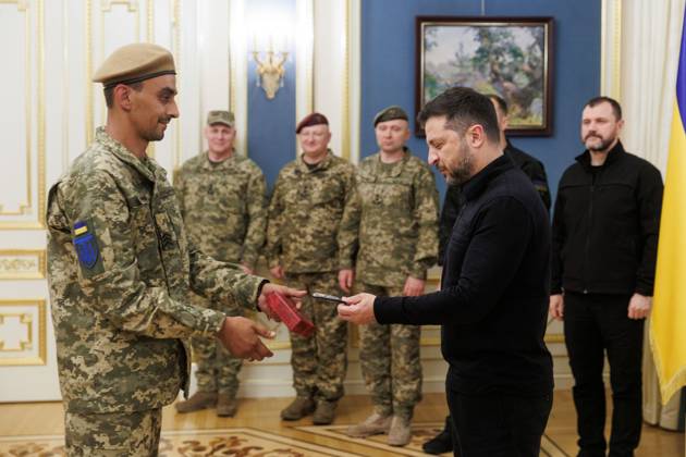 Zelenskyy Presents Territorial Defense Warriors with State Awards President of Ukraine Volodymyr Zelenskyy Presents Territorial Defense Warriors with State Awards in Kyiv, Ukraine on 5 October 2026, Credit:Office of the President of Ukraine B66 Avalon Kyiv, Ukraine  Copyright: xOfficexofxthexPresidentxofxUkrainex xB66x xAvalonx 1140815270