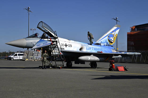 Anlässlich der Übung Dispersed Operations 2026 am Flughafen Nürnberg starten Eurofighter des Taktisches Luftwaffengeschwader 74. Die Luftwaffe trainiert auf dem zivilen Flughafen Nürnberg Starts und Landungen. (Themenbild, Symbolbild) Nürnberg, 05.10.2026 Bayern Deutschland Copyright: xDwixAnoraganingrumx