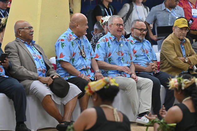 ANTHONY ALBANESE PRECOP MEETING, Fiji™s Prime Minister Sitiveni Rabuka, Tuvalu™s Prime Minister Feleti Teo, Australia™s Prime Minister Anthony Albanese, Solomon Islands Prime Minister Matthew Wale and during a traditional welcome ceremony during the Pre-Cop31 meeting in Tuvalu, Tuesday, October 6, 2026. ( NO ARCHIVING Funafuti Tuvalu  Copyright: xMICKxTSIKASx 20261006130366643720