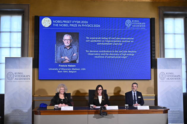 Eva Olsson, Ellen Moons, and Mark Pearce announce Francis Halzen as the recipient of the 2026 Nobel Prize in Physics during a press conference at the Royal Swedish Academy of Sciences in Stockholm, Sweden, on October 6, 2026 STOCKHOLM SWEDEN x10430x  Copyright: xChristinexOlsson TTx SWEDEN NOBEL PRIZE 2026 PHYSICS AfjCnaBL4KY