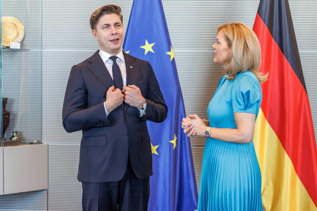 Bundestag Bundestagspraesidentin Julia Kloeckner empfaengt den Ministerpraesident der Republik Litauen, Mindaugas Sinkevicius im Deutschen Bundestag am 06.10.26 in Berlin. Berlin Berlin Deutschland Bundestag