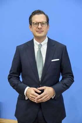 ABB BPK- Prof. Dr. Moritz Hennemann, Bundesbeauftragter für den Datenschutz und die Informationsfreiheit (BfDI) Thema Amtsantritt des neuen Bundesdatenschutzbeauftragten Schwerpunkte der kuenftigen Arbeit auf der BPK Bundespressekonferenz in Berlin am 06.10.2026 Berlin Deutschland