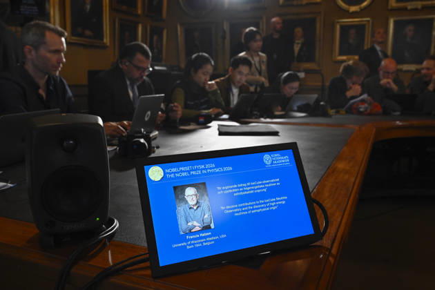 Francis Halzen is announced as the recipient of the 2026 Nobel Prize in Physics during a press conference at the Royal Swedish Academy of Sciences in Stockholm, Sweden, on October 6, 2026 STOCKHOLM SWEDEN x10430x  Copyright: xChristinexOlsson TTx SWEDEN NOBEL PRIZE 2026 PHYSICS Ku-_9ZiwEy4