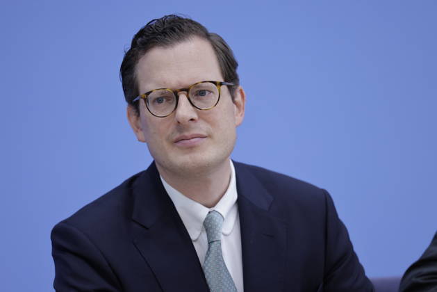 Prof. Dr. Moritz Hennemann, Bundesbeauftragter für den Datenschutz und die Informationsfreiheit (BfDI), Deutschland, Berlin, Bundespressekonferenz, Thema: Amtsantritt des neuen Bundesdatenschutzbeauftragten: Schwerpunkte der künftigen Arbeit