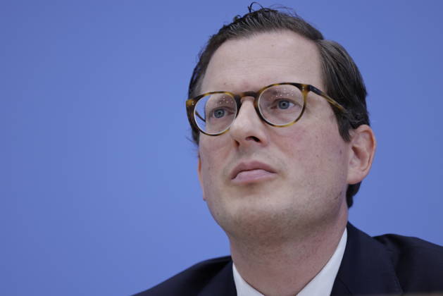 Prof. Dr. Moritz Hennemann, Bundesbeauftragter für den Datenschutz und die Informationsfreiheit (BfDI), Deutschland, Berlin, Bundespressekonferenz, Thema: Amtsantritt des neuen Bundesdatenschutzbeauftragten: Schwerpunkte der künftigen Arbeit