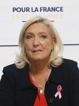 Marine Le Pen At Counter Budget Presentation - Paris Marine Le Pen of the Rassemblement National presents the party s counter budget proposal during a press conference in Paris, France on October 6, 2026. Photo by Vernier JBV NEWS ABACAPRESS.COM Paris France  Copyright: xVernierxJean-Bernard JBVxNews ABACAx
