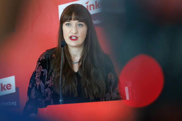 Statement Die Linke Heidi Reichinnek bei einem Statement Die Linke am 06.10.26 in Berlin. Berlin Berlin Deutschland Reichstag