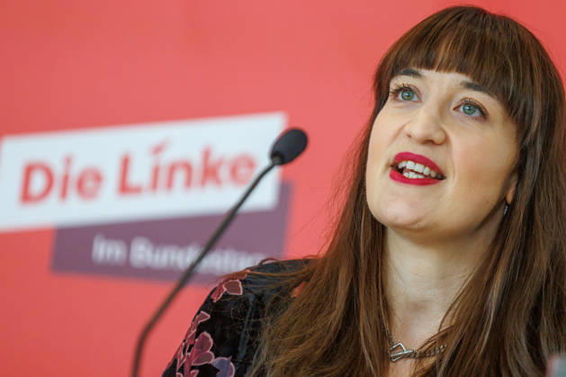 Statement Die Linke Heidi Reichinnek bei einem Statement Die Linke am 06.10.26 in Berlin. Berlin Berlin Deutschland Reichstag