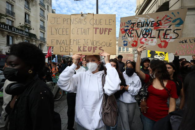 Student Demonstration - Paris Students have begun marching towards Gare de Lyon to protest against the current state of public education, once again, on October 6, 2026, in Paris, France. Today’s march is planned to go from Gare de Lyon to Place de la République. Photo by Raphael Lafargue ABACAPRESS.COM Paris France  Copyright: xLafarguexRaphael ABACAx