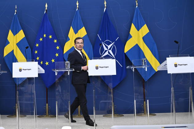 STOCKHOLM, SWEDEN 20261006 Prime Minister Ulf Kristersson (M) holds a press briefing on the security situation together with Foreign Minister Maria Malmer Stenergard (M), Defense Minister Pal Jonson (M), and Minister of Justice Gunnar Strömmer (M) (not pictured). STOCKHOLM, SWEDEN x10080x  Copyright: xFredrikxSandberg TTx REGERINGEN OM SÄKERHETSLÄGET 3spsJNfi1kg