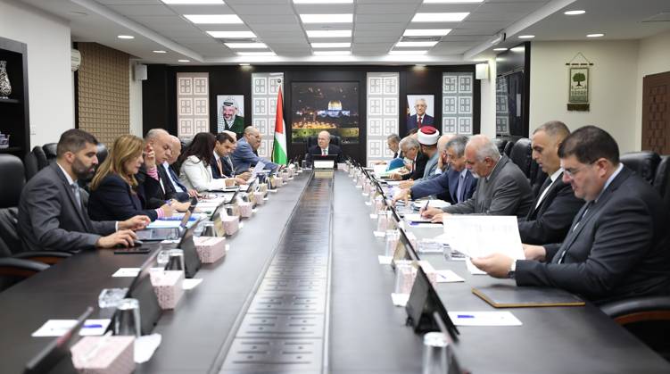 Palestinian Prime Minister Chairs Weekly Cabinet Meeting in Ramallah Palestinian Prime Minister Mohammad Mustafa chairs the weekly cabinet meeting in Ramallah, in the West Bank, on October 6, 2026. Mustafa renewed his directives to government institutions to intensify their response to citizens’ needs, while the cabinet warned of the continuing humanitarian suffering in the Gaza Strip as the war approaches its fourth year and called for increased entry of humanitarian and relief aid. Photo by Prime Minister Office apaimages Ramallah West Bank Palestinian Territory 061026_Ramallah_PMO_00(1) Copyright: xapaimagesxPrimexMinisterxOfficex xapaimagesx
