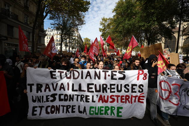 Student Demonstration - Paris Students are gathering at Gare de Lyon to protest against the current state of public education, once again, on October 6, 2026, in Paris, France. Today’s march is planned to go from Gare de Lyon to Place de la République. Photo by Raphael Lafargue ABACAPRESS.COM Paris France  Copyright: xLafarguexRaphael ABACAx