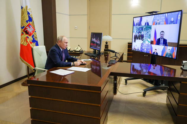 RUSSIA, MOSCOW REGION - OCTOBER 6, 2026: Russia s President Vladimir Putin holds a video conference meeting on energy storage development from his residence of Novo-Ogaryovo Russia  - ZUMAt113 20261006_zaa_t113_214 Copyright: xVyacheslavxProkofyevx