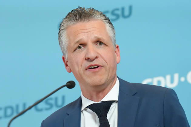 Pressekonferenz der CDU und CSU im Vorfeld der Fraktionssitzung Thorsten Frei (CDU) im Portrait beim Pressestatement im Vorfeld der Fraktionssitzung der CDU und CSU Bundestagsfraktion im Deutschen Bundestag, Berlin, 06.10.2026 Berlin Berlin Deutschland