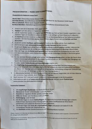 06.10.2026 xkhx Kassel Neues Dach für die Elisabethkirche - Drei Jahre nach dem Einsturz des Daches der Kirche wird das Notdach entfernt und durch ein endgültiges Dach ersetzt.