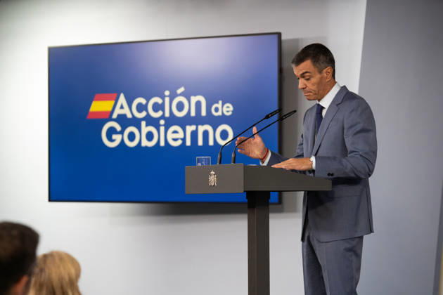 IPA89366899 - MADRID, SPAIN. October 6, 2026. Spanish Prime Minister Pedro Sanchez during a press conference at the Moncloa, one day after announcing new early general elections for November 29.  Copyright: xFrancescoxMilitelloxMirtox xx IPA89366899