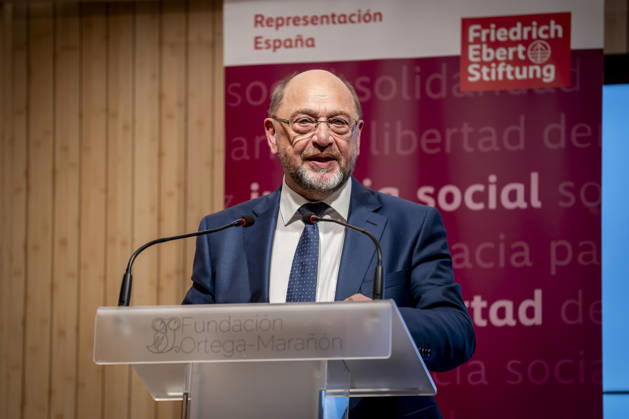 Yolanda Díaz speaks at the event Democracy and International Solidarity. Former President of the European Parliament Martin Schulz speaks during the event Democracy and International Solidarity: The Past, a Driving Force for Building the Future, on October 6, 2026, in Madrid, Spain. The event was held to mark the 50th anniversary of the Spanish delegation of the German Friedrich Ebert Foundation (Friedrich Ebert Stiftung), FES in Spain. OCTOBER 6, 2026. YOLANDA ECONOMY DEMOCRACY MINISTER OF LABOR IN Madrid, Spain  Copyright: xA.xPÃ rezxMecax 7825136