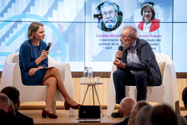 Yolanda Díaz speaks at the event Democracy and International Solidarity. The former secretary general of the UGT, Cándido Méndez, speaks during the event Democracy and International Solidarity: The Past, a Driving Force for Building the Future, on October 6, 2026, in Madrid, Spain. The event was held to mark the 50th anniversary of the German Friedrich Ebert Foundation (Friedrich Ebert Stiftung) delegation, FES in Spain. OCTOBER 6, 2026. YOLANDA ECONOMY DEMOCRACY MINISTER OF LABOR ON FOOT Madrid, Spain Copyright: xA.xPÃ rezxMecax 7825143