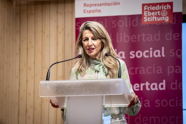 Yolanda Díaz Speaks at the Event Democracy and International Solidarity The Second Vice President of the Government and Minister of Labor and the Social Economy, Yolanda Díaz, spoke during the event Democracy and International Solidarity: The Past, a Driving Force for Building the Future, on October 6, 2026, in Madrid, Spain. The event was held to mark the 50th anniversary of the German Friedrich Ebert Foundation (Friedrich Ebert Stiftung) delegation, FES in Spain. OCTOBER 6, 2026. YOLANDA ECONOMY DEMOCRACY MINISTER LABOR ON FOOT Madrid, Spain Copyright: xA.xPÃ rezxMecax 7825148