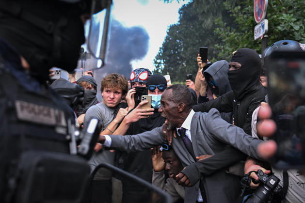 Protest against eduction conditions in Paris PARIS, FRANCE - OCTOBER 6: Mayor of Saint-Denis Bally Bagayoko reacts as clashes occur between demonstrators and riot police during a protest against education conditions and to highlight the lack of resources and staff in high schools in Paris, France, on October 6, 2026. Firas Abdullah Anadolu Paris France. Editorial use only. Please get in touch for any other usage.  Copyright: x2026xAnadoluxFirasxAbdullahx