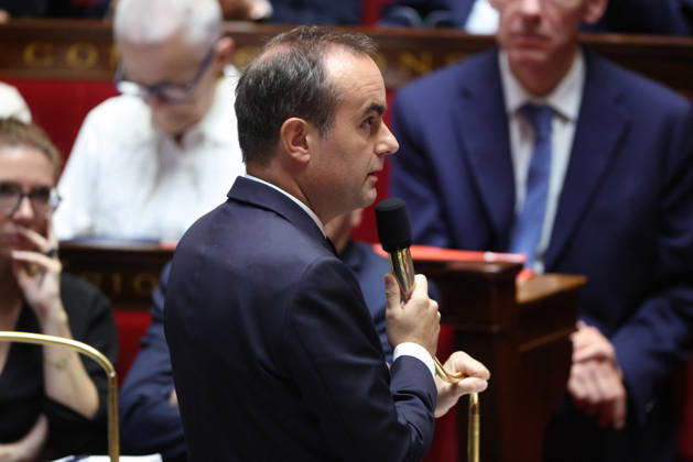 AssembleÌe Nationale - QAG du 6 octobre 2026 Sà bastien Lecornu Sà ance des Questions d Actualità s au Gouvernement à l AssembleÌe Nationale à Paris, le 6 octobre 2026. Current Affairs Question Period with the Government at the National Assembly in Paris, October 6, 2026. Copyright: xFabricexChasseryx