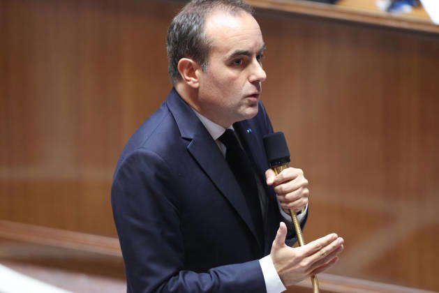 AssembleÌe Nationale - QAG du 6 octobre 2026 Sà bastien Lecornu Sà ance des Questions d Actualità s au Gouvernement à l AssembleÌe Nationale à Paris, le 6 octobre 2026. Current Affairs Question Period with the Government at the National Assembly in Paris, October 6, 2026. Copyright: xFabricexChasseryx