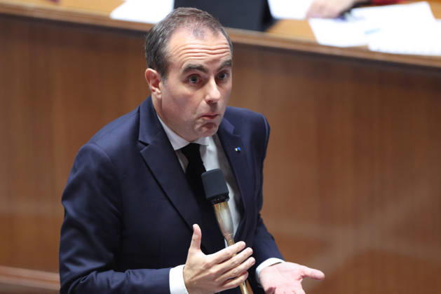 AssembleÌe Nationale - QAG du 6 octobre 2026 Sà bastien Lecornu Sà ance des Questions d Actualità s au Gouvernement à l AssembleÌe Nationale à Paris, le 6 octobre 2026. Current Affairs Question Period with the Government at the National Assembly in Paris, October 6, 2026. Copyright: xFabricexChasseryx