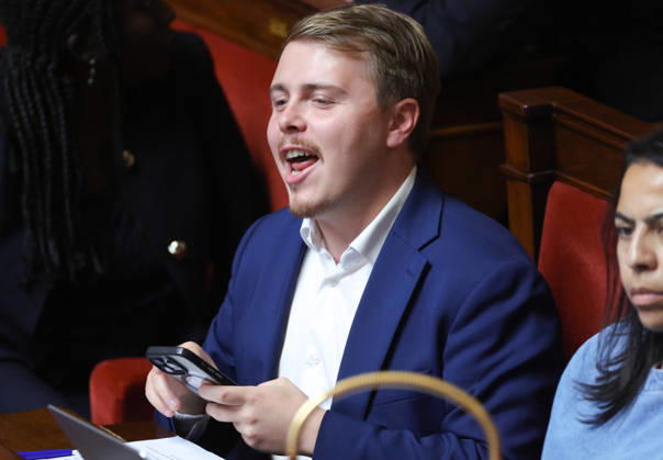 AssembleÌe Nationale - QAG du 6 octobre 2026 Louis Boyard Sà ance des Questions d Actualità s au Gouvernement à l AssembleÌe Nationale à Paris, le 6 octobre 2026. Current Affairs Question Period with the Government at the National Assembly in Paris, October 6, 2026. Copyright: xFabricexChasseryx