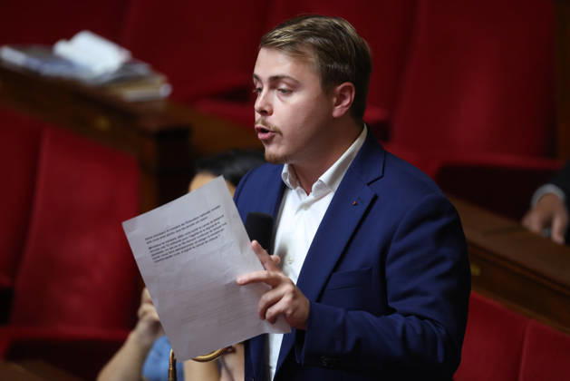 AssembleÌe Nationale - QAG du 6 octobre 2026 Louis Boyard Sà ance des Questions d Actualità s au Gouvernement à l AssembleÌe Nationale à Paris, le 6 octobre 2026. Current Affairs Question Period with the Government at the National Assembly in Paris, October 6, 2026. Copyright: xFabricexChasseryx