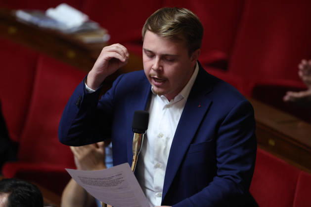 AssembleÌe Nationale - QAG du 6 octobre 2026 Louis Boyard Sà ance des Questions d Actualità s au Gouvernement à l AssembleÌe Nationale à Paris, le 6 octobre 2026. Current Affairs Question Period with the Government at the National Assembly in Paris, October 6, 2026. Copyright: xFabricexChasseryx