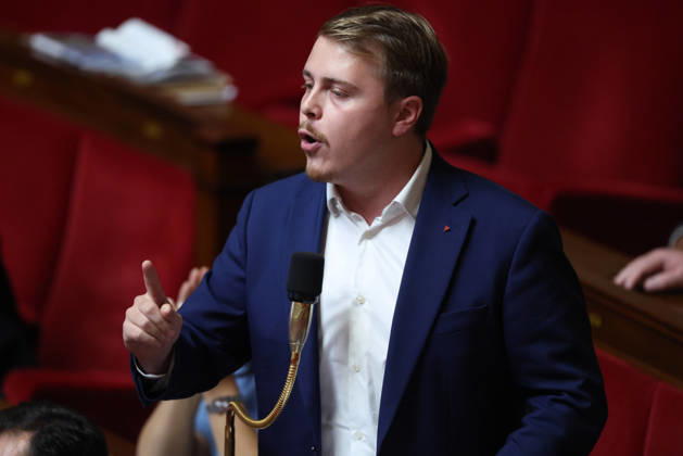 AssembleÌe Nationale - QAG du 6 octobre 2026 Louis Boyard Sà ance des Questions d Actualità s au Gouvernement à l AssembleÌe Nationale à Paris, le 6 octobre 2026. Current Affairs Question Period with the Government at the National Assembly in Paris, October 6, 2026. Copyright: xFabricexChasseryx