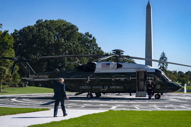President Donald Trump Departs the White House for Baltimore, Maryland President Donald Trump walks to board Marine One on the South Lawn of the White House in Washington, DC on Tuesday, October 6, 2026. The President is going to Baltimore, Maryland to deliver remarks at Anduril Industries, a tech company that builds robotic weapons and software for the military. Photo by Bonnie Cash Pool ABACAPRESS.COM WASHINGTON DC United States  Copyright: xPool ABACAx