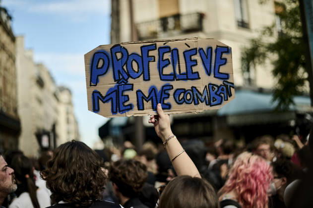 High school students protest in Paris, on October 6, 2026. - 06 10 2026 - France Ile-de-France (region) Paris -  AntoninxBuratx xLexPictorium LePictorium_0342093