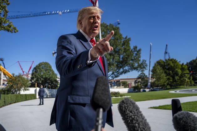 October 6, 2026, Washington, District Of Columbia, USA: United States President Donald J Trump speaks with reporters before boarding Marine One on the South Lawn of the White House in Washington, DC, USA, on Tuesday, October 6, 2026. The President is going to Baltimore, Maryland to deliver remarks at Anduril Industries, a tech company that builds robotic weapons and software for the military Washington USA - ZUMAs152 20261006_faa_s152_010 Copyright: xBonniexCashx-xPoolxviaxCNPx