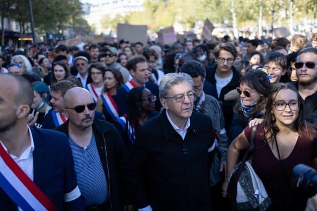 Student Demonstration - Paris RL President of La France Insoumise LFI Jean Luc Melenchon takes part in a demonstration as part of a nationwide day of actions called by high-school students, joined by unions and teachers, who for days have been demanding better learning conditions in protests punctuated by violent confrontations in Paris on October 6, 2026. Photo by Raphael Lafargue ABACAPRESS.COM Paris France  Copyright: xLafarguexRaphael ABACAx