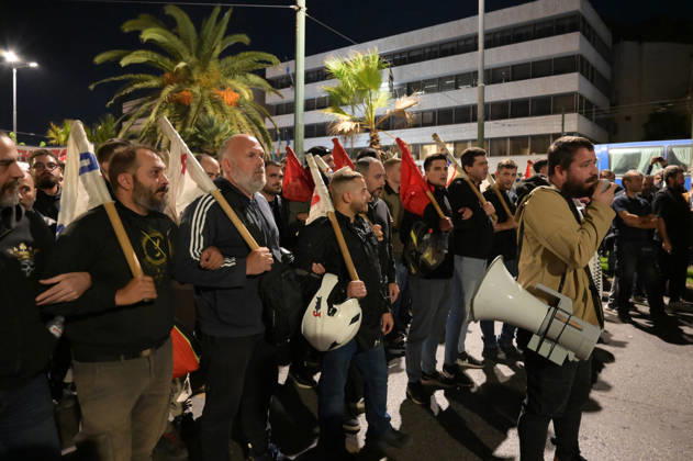 Protest against Marco Rubio™s visit in Athens Protesters march through central Athens shouting slogans against the visit by U.S. Secretary of State Marco Rubio. Athens Greece Copyright: xNicolasxKoutsokostasxNicolasxKoutsokostasx DSC_202610060842