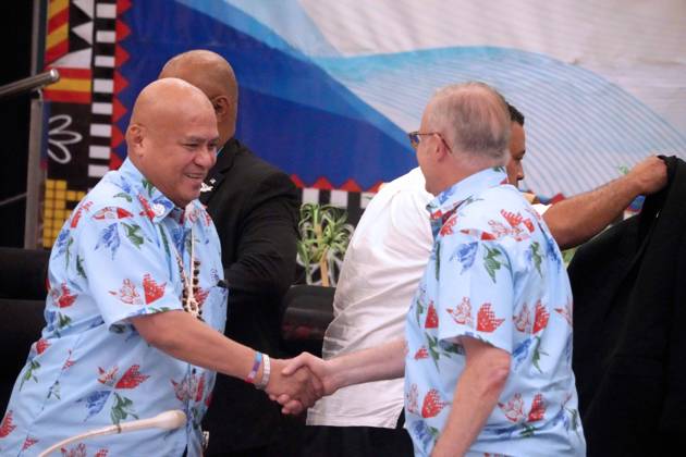 October 6, 2026, Funafuti, Funafuti, Tuvalu: Tuvaluan Prime Minister FELETI TEO and Australian Prime Minister ANTHONY ALBANESE shake hands at the conclusion of the Pre-COP31 Leaders™ event in Funafuti, Tuvalu. Complementing the ministerial meeting in Fiji, the visit brings global decision-makers to the low-lying Pacific island nation to witness climate impacts and community adaptation efforts firsthand and advance climate action ahead of COP31 in Antalya, Türkiye. Funafuti Tuvalu - ZUMA 20261006_int_h213_055 Copyright: xHuang Mendersx