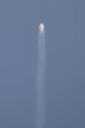 Nuri space rocket launch Nuri space rocket launch South Korea s homegrown space rocket Nuri lifts off from Naro Space Center in Goheung, South Jeolla-Gwangju Province, southwestern South Korea, on Oct. 7, 2026, as South Korea launches the rocket on its fifth flight to place into orbit 15 satellites, including five that will form part of the country s first domestically launched microsatellite constellation. (Yonhap) 2026-10-07 12:36:15 <Copyright ¨Ï 1980-2026 YONHAPNEWS AGENCY. .> ¿ ¼ö½Ã Àü¶ó³²µµ EDITORIAL USE ONLY  Copyright: xx space ???x yonphotos257471