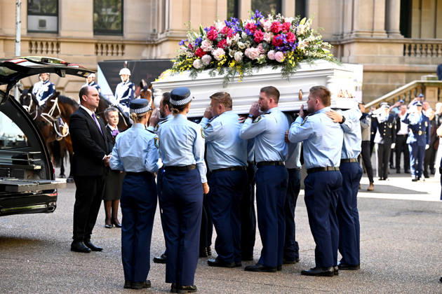 MIA LAY FUNERAL, Pallbearers carry the casket during the funeral service for NSW Police Constable Mia Lay at St Andrew s Cathedral, in Sydney, Wednesday, October 7, 2026. Constable Mia Lay, 20, died when the marked vehicle she was a passenger in crashed into a tree early on September 25 in the Sydney suburb of Redfern. ( NO ARCHIVING SYDNEY NEW SOUTH WALES Australia  Copyright: xDANxHIMBRECHTSx 20261007194923960000