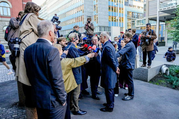 Statsbudsjett 2027 Oslo 20261007. Finansminister Jens Stoltenberg (Ap) gar fra finansdepartementet til Stortinget for fremleggelsen av statsbudsjettet for 2027. Foto: Fredrik Varfjell NTB Oslo Norge aOhOL02vS7s EDITORIAL USE ONLY Ref:_POLaOhOL02vS7s.jpg Copyright: xFredrikxVarfjellxx xNTBx
